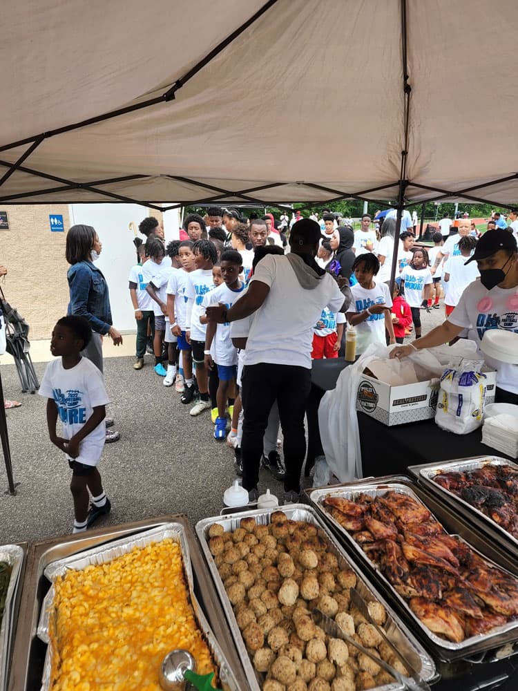 Authentic BBQ dishes in Newark Delaware